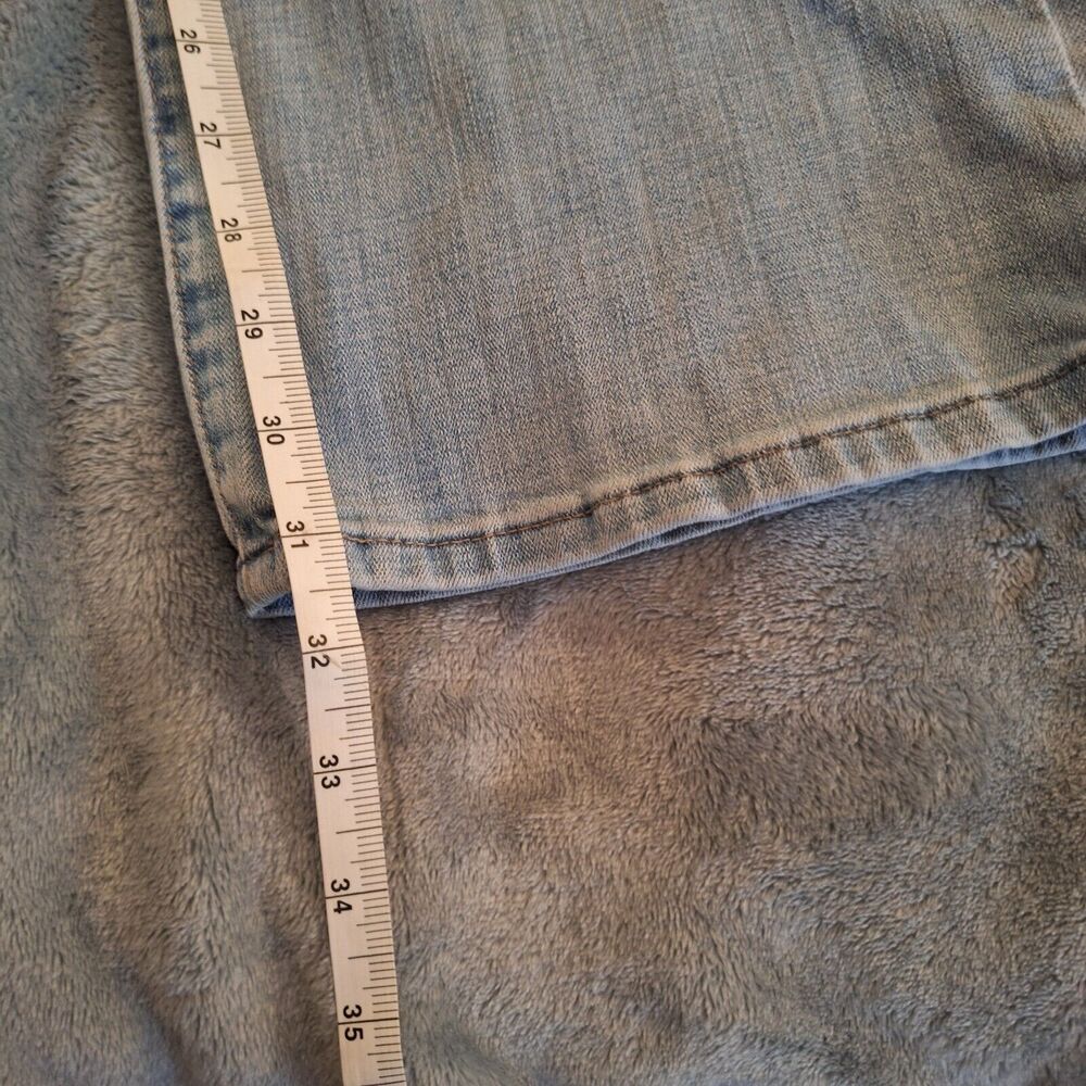 Levis Jeans Womens 22W 414 Light Wash Stretch High Rise Classic Straight - Picture 11 of 12